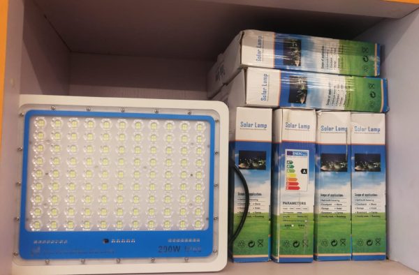 250W NEWSONG SOLAR FLOOD LIGHT